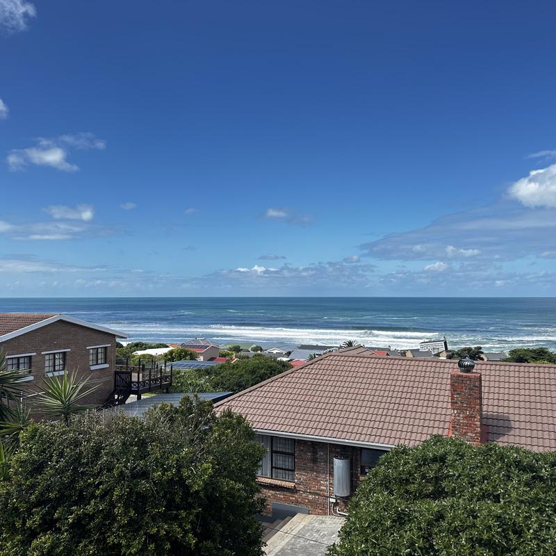 4 Bedroom Property for Sale in Dwarswegstrand Western Cape